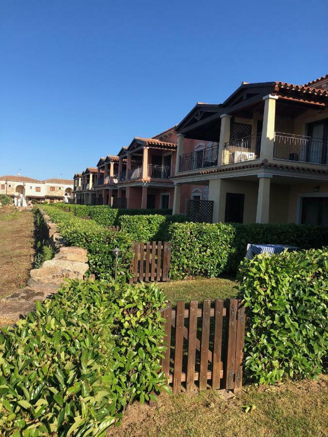 Appartamento In Residence Fronte Mare Murta Maria Exterior photo